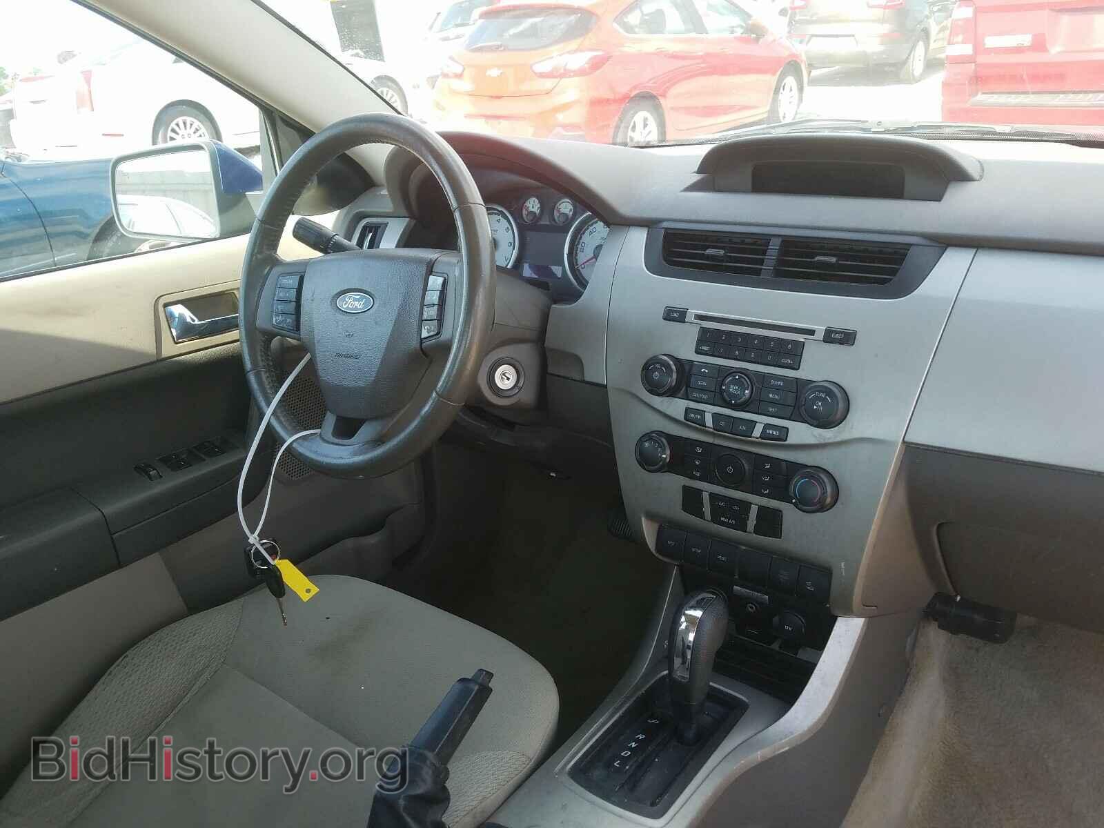 2008 FORD FOCUS - VIN: 1FAHP35N18W166367 - Фото 9