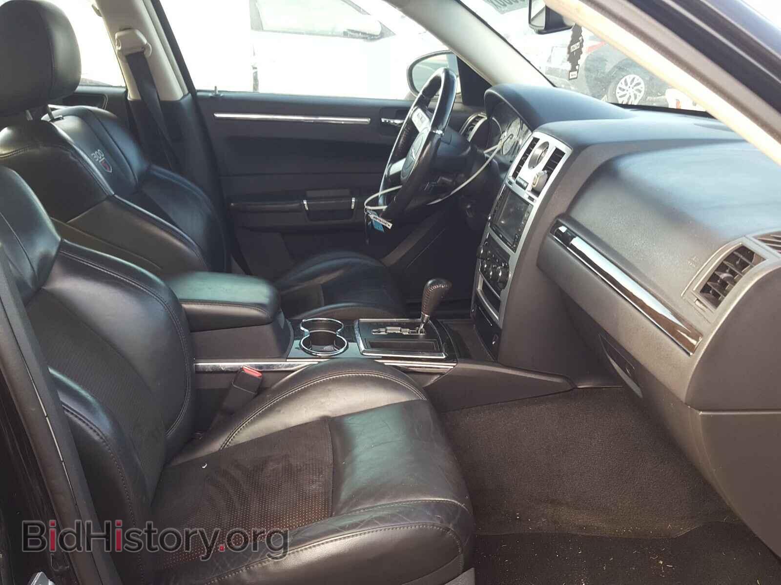 2010 CHRYSLER 300 - VIN: 2C3CA2CVXAH329982 - Фото 5
