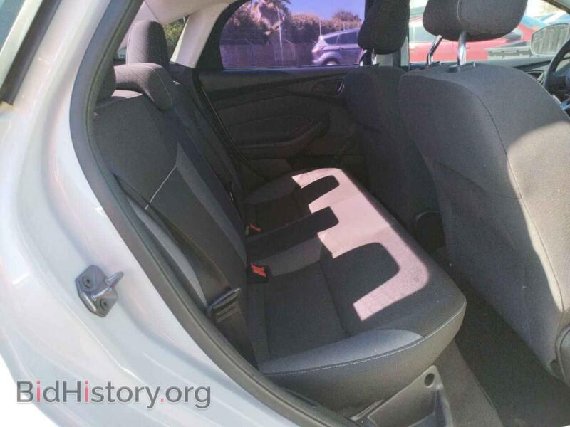 2014 Ford FOCUS (VIN 1FADP3E25EL255120) — фото 6 из 10