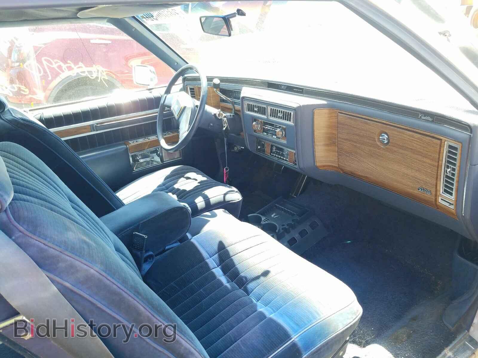 1983 CADILLAC DEVILLE - VIN: 1G6AD4789D9184337 - Фото 5