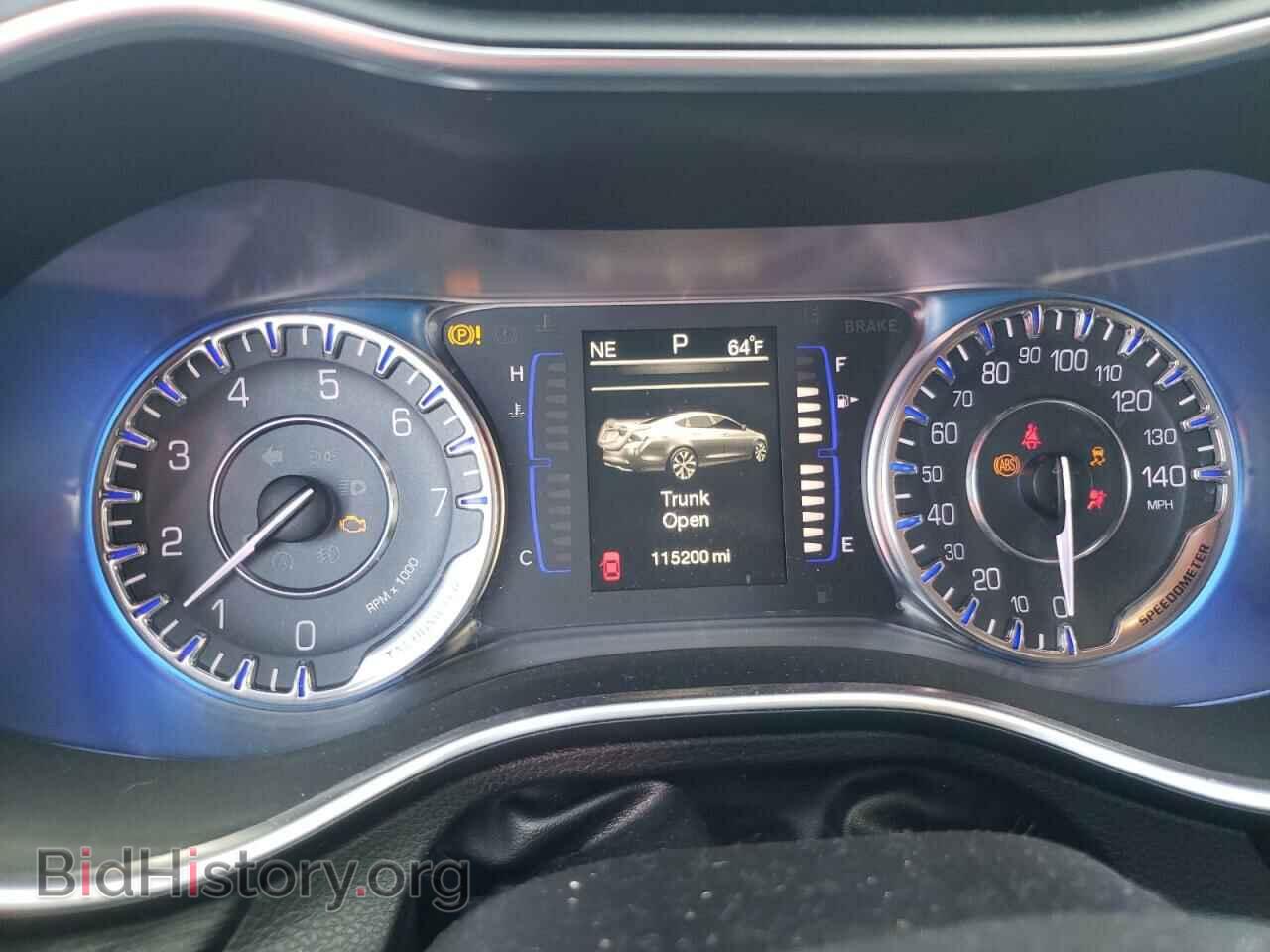 2015 CHRYSLER 200 - VIN: 1C3CCCAB2FN660448 - Фото 9