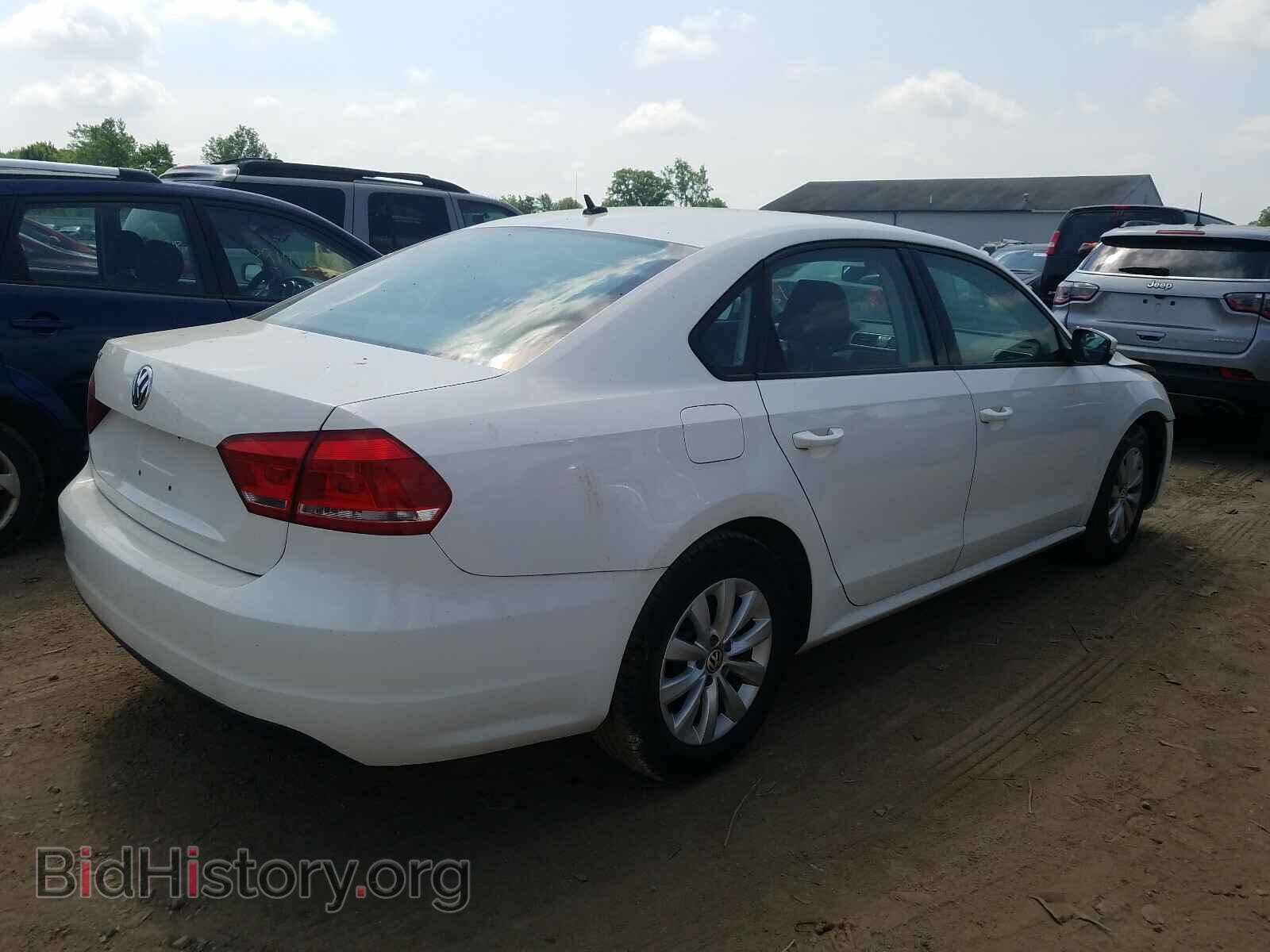 2013 VOLKSWAGEN PASSAT - VIN: 1VWAH7A30DC112698 - Фото 4