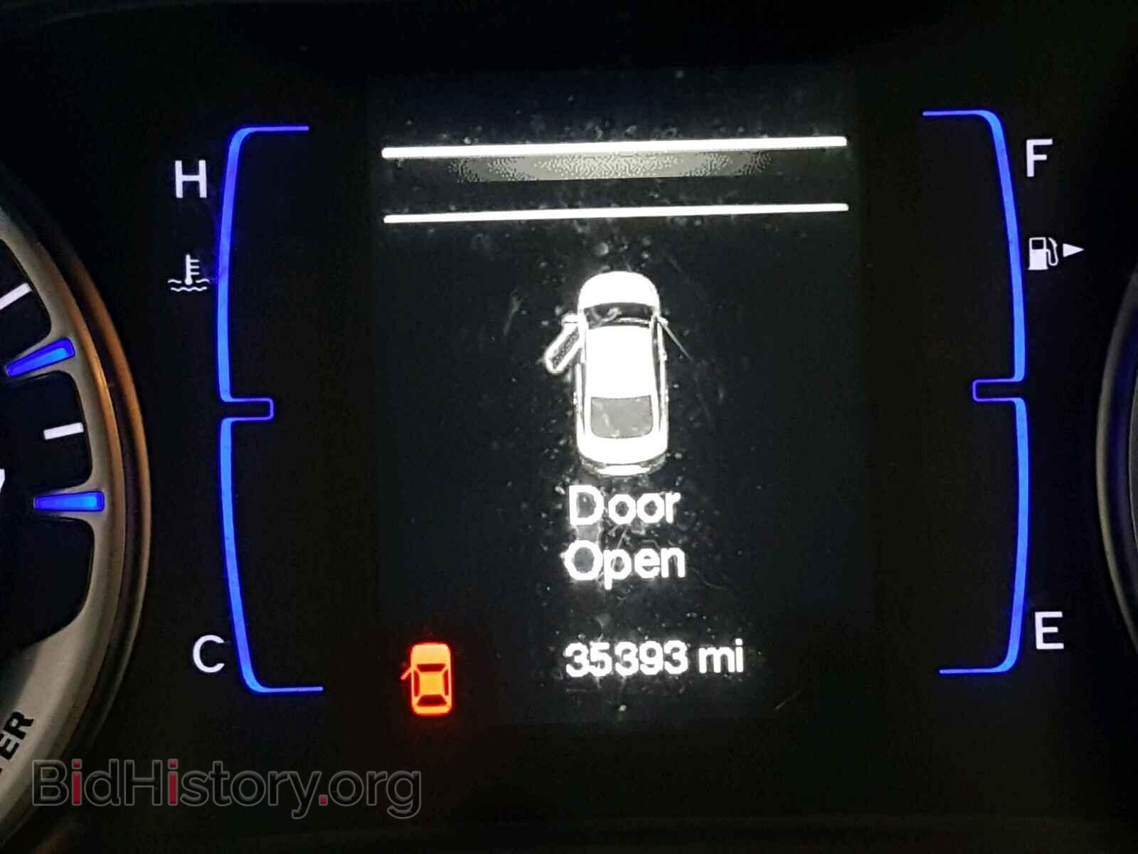 2015 CHRYSLER 200 - VIN: 1C3CCCAB2FN535739 - Photo 8