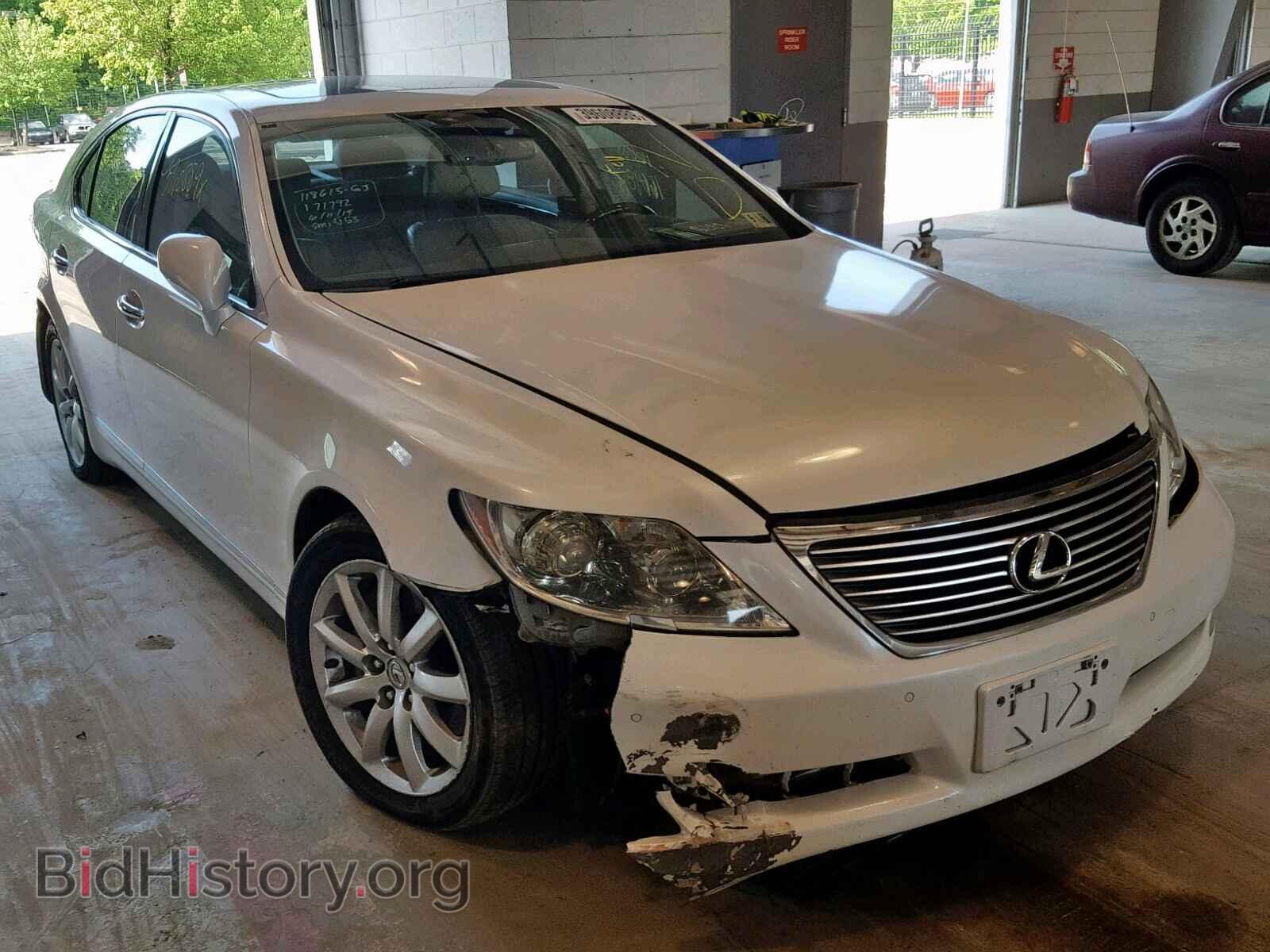 2007 LEXUS LS460 - VIN: JTHBL46F375020628 - Фото 9