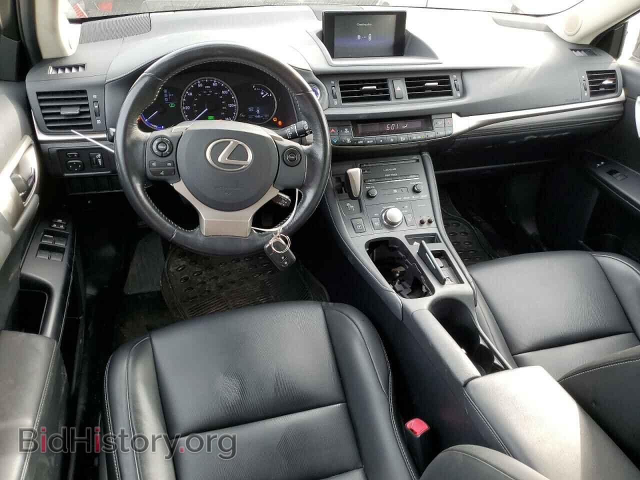 2015 LEXUS CT 200 - VIN: JTHKD5BH3F2234321 - Photo 8