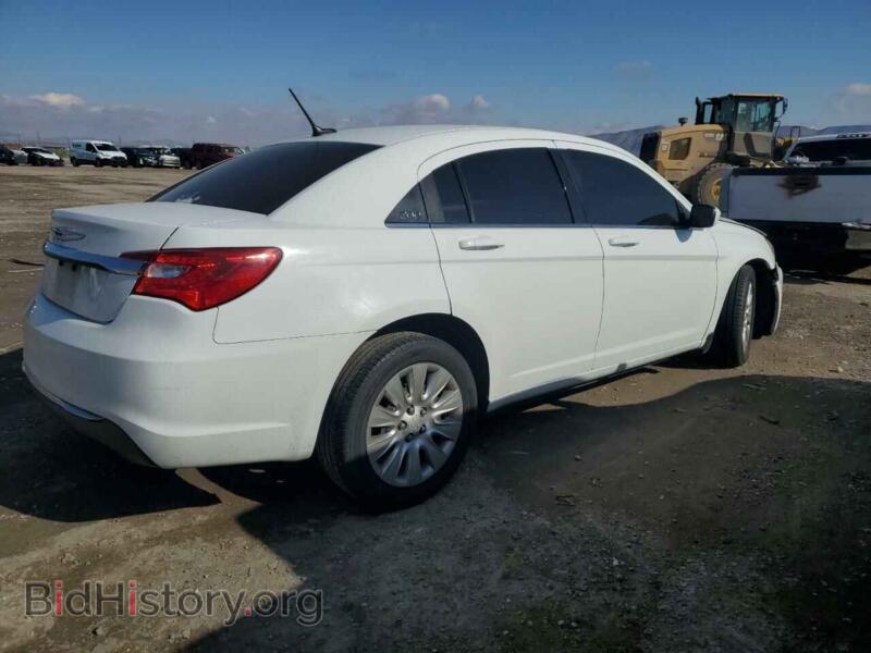 2014 Chrysler 200 (VIN 1C3CCBABXEN210684) — фото 3 из 12