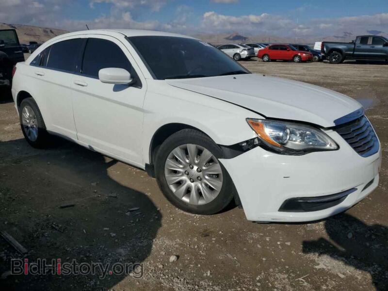 2014 Chrysler 200 (VIN 1C3CCBABXEN210684) — фото 4 из 12