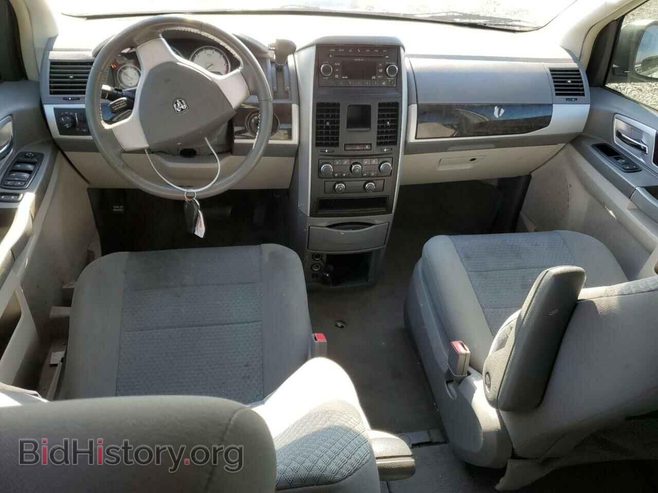 2010 DODGE CARAVAN - VIN: 2D4RN5D16AR367083 - Фото 8