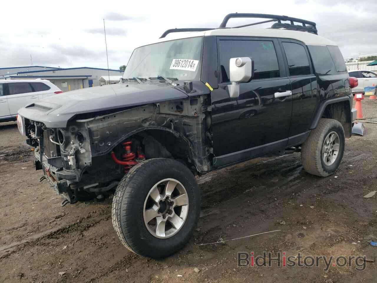 Photo JTEBU4BF7EK188741 - TOYOTA FJ CRUISER 2014