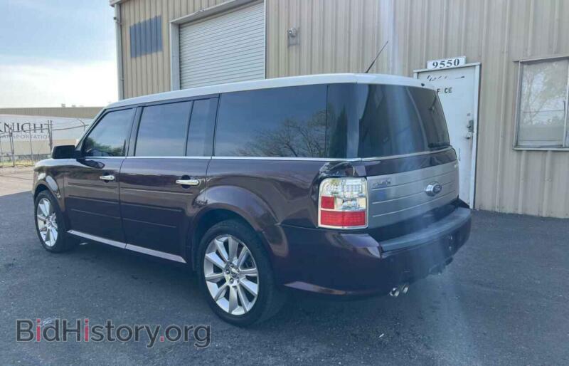 2011 Ford FLEX (VIN 2FMGK5DC4BBD03645) — фото 3 из 10