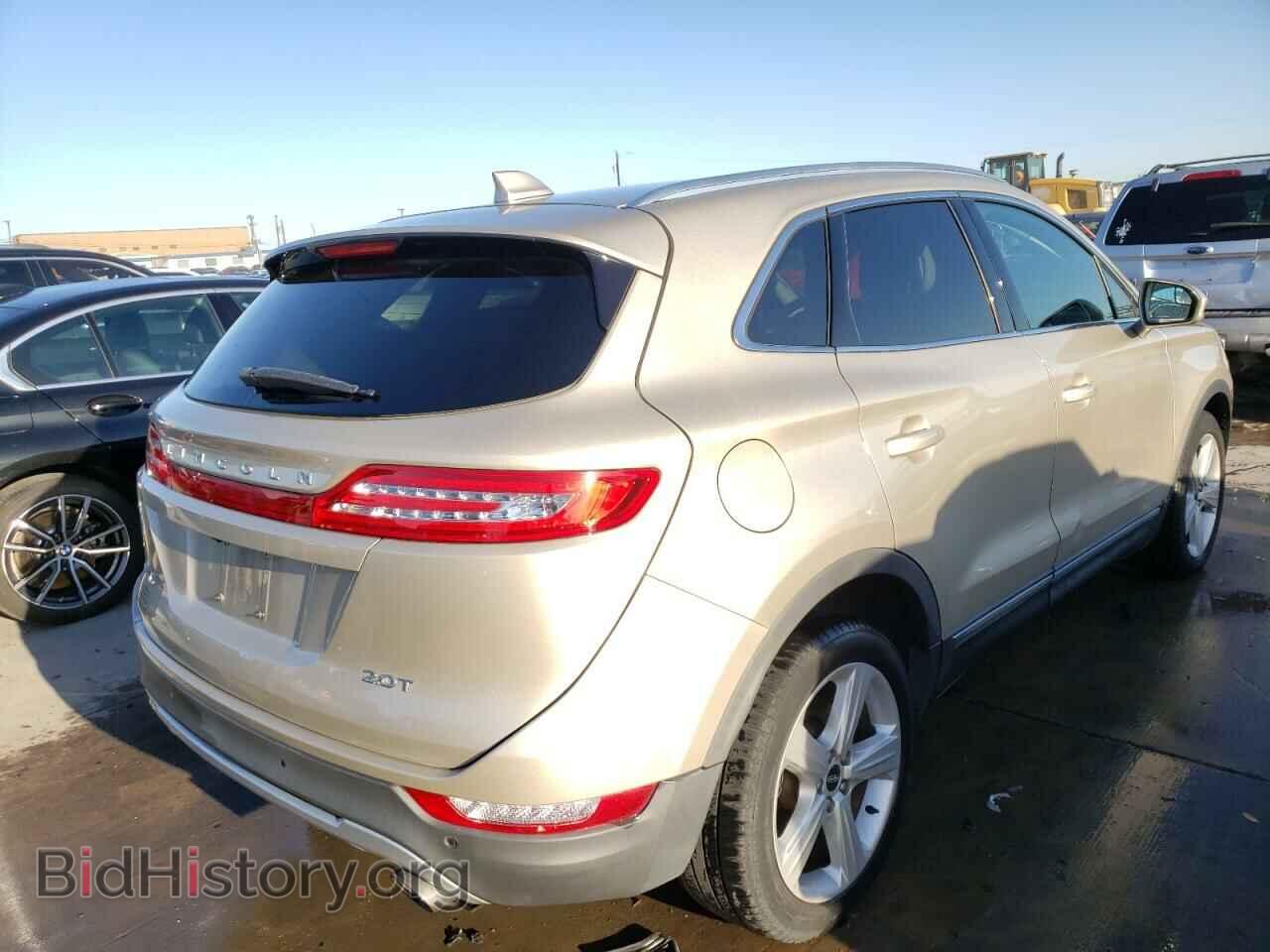 2017 LINCOLN MKC - VIN: 5LMCJ1C96HUL02027 - Photo 4