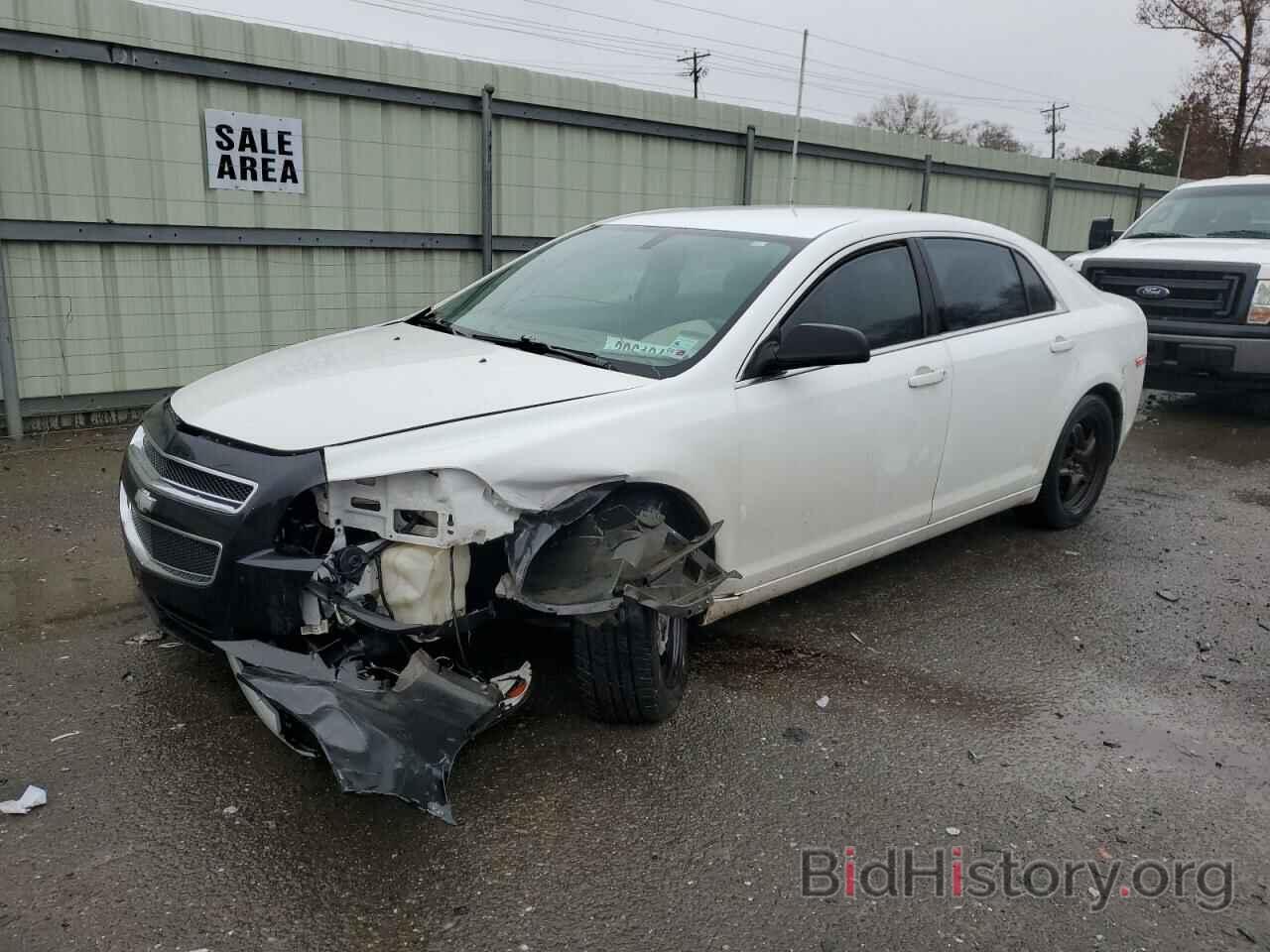 Photo 1G1ZB5E1XBF102897 - CHEVROLET MALIBU 2011