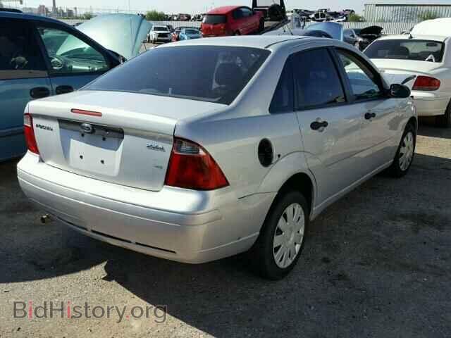 2005 FORD FOCUS - VIN: 1FAFP34N45W304830 - Фото 4