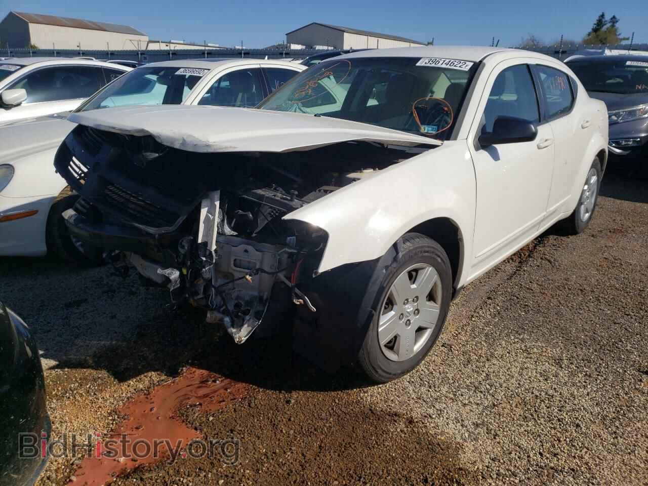 2010 DODGE AVENGER - VIN: 1B3CC4FB1AN185654 - Фото 2