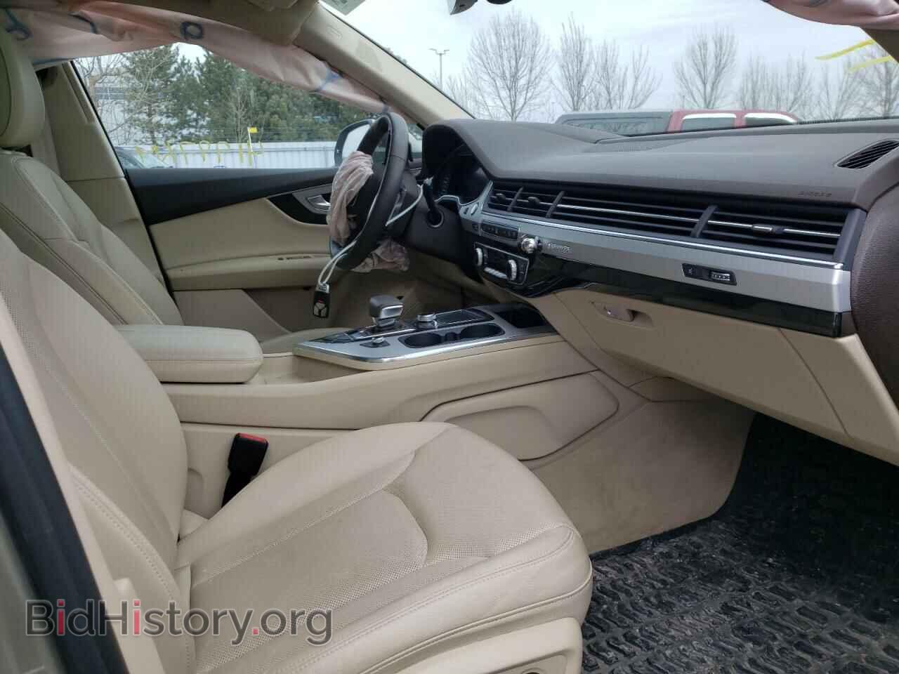 2017 AUDI Q7 - VIN: WA1VAAF76HD026596 - Фото 5