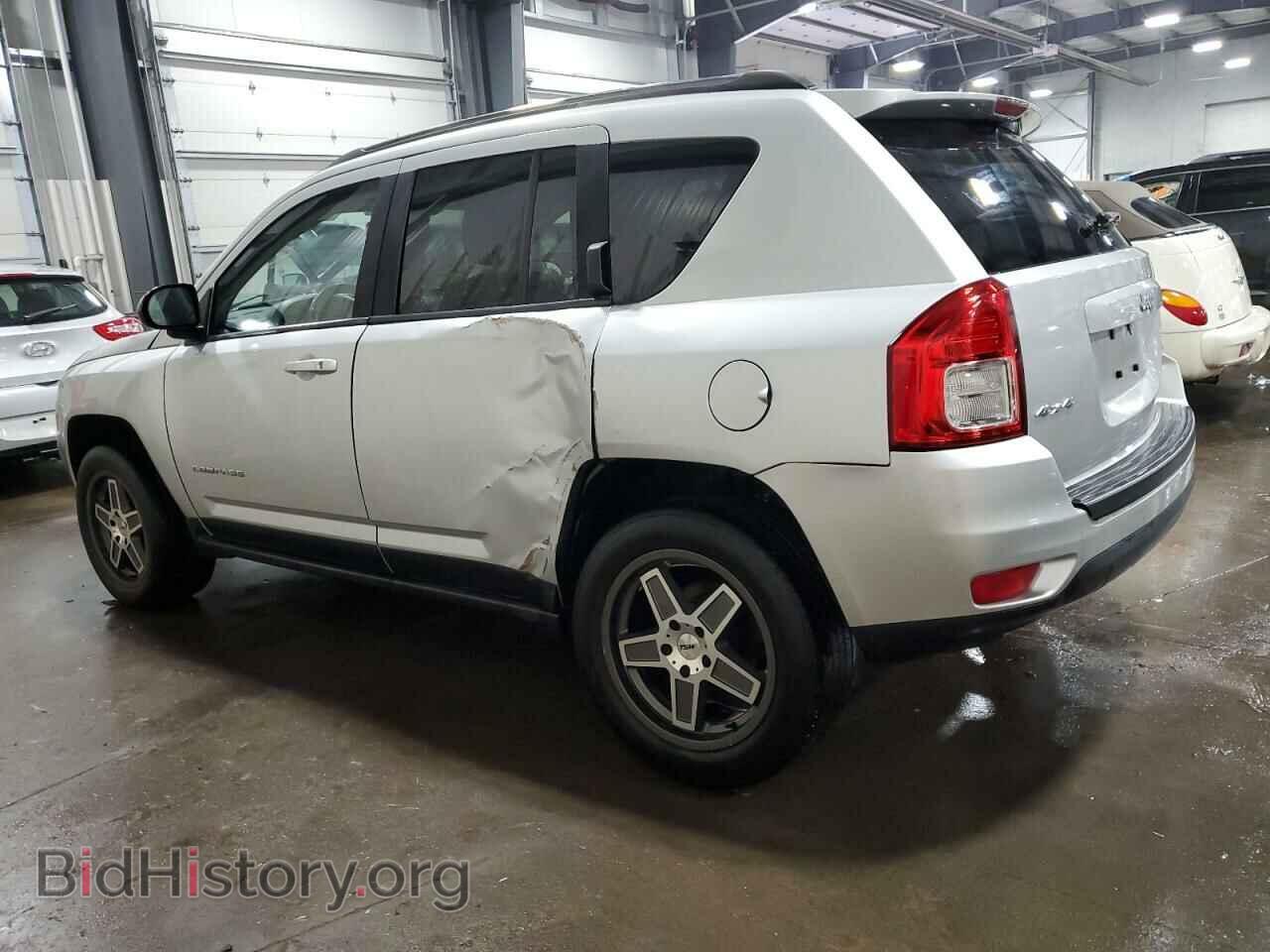 2011 JEEP COMPASS - VIN: 1J4NF1FB6BD263926 - Фото 2