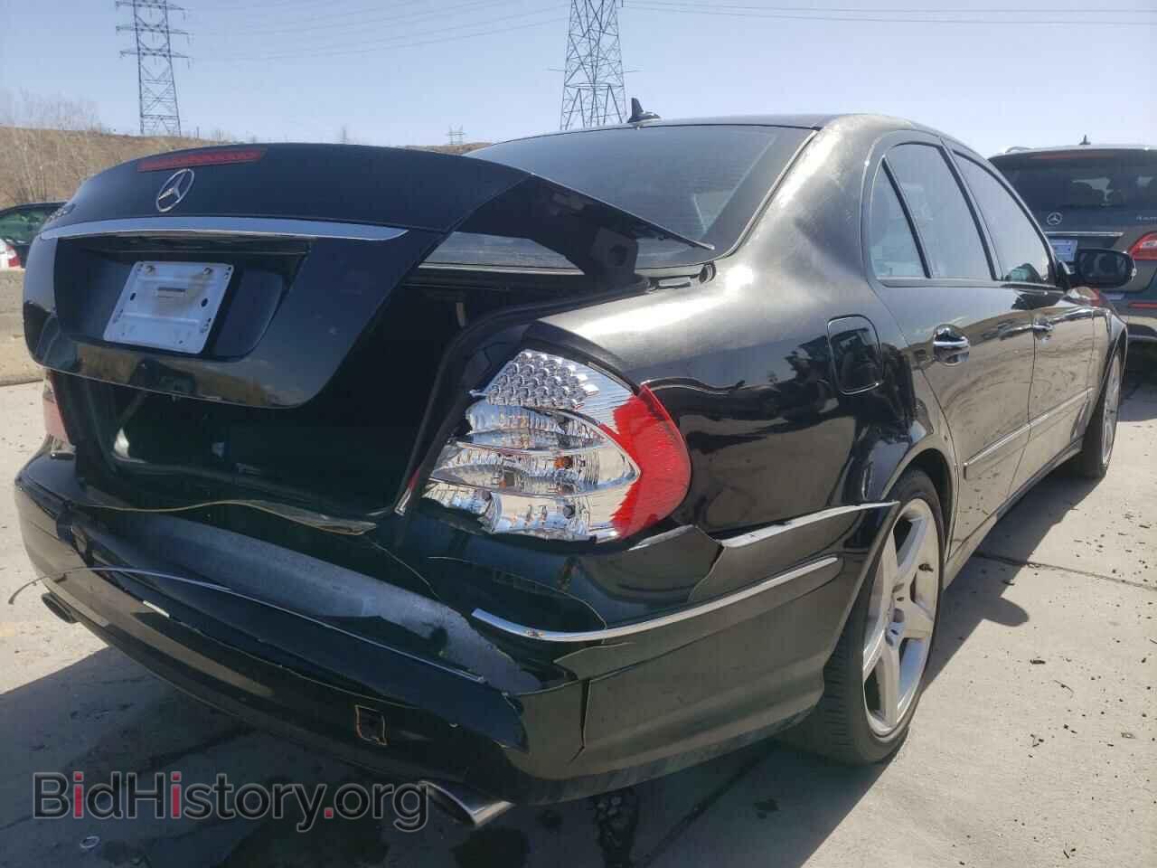 2009 MERCEDES-BENZ E-CLASS - VIN: WDBUF56X09B425588 - Фото 4
