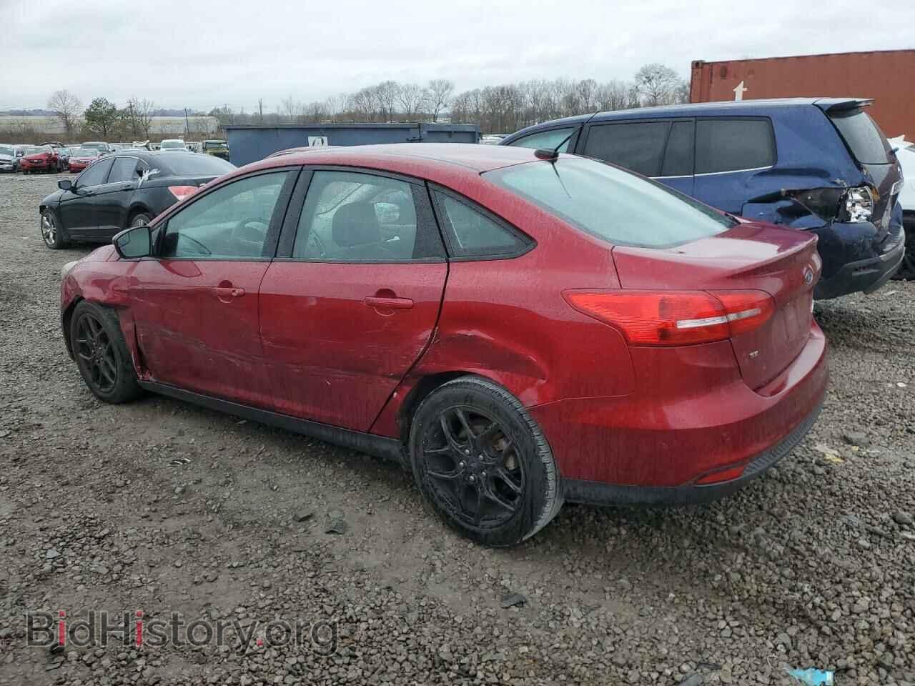 2016 FORD FOCUS - VIN: 1FADP3F29GL266817 - Фото 2