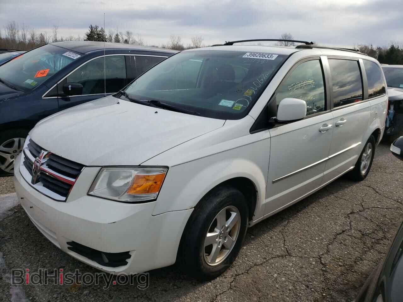 Photo 2D4RN5D12AR211381 - DODGE CARAVAN 2010