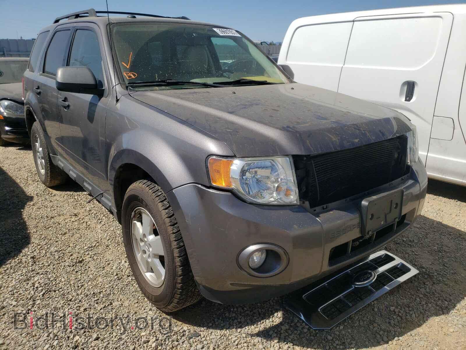 Фотография 1FMCU0D73BKC41790 - FORD ESCAPE 2011