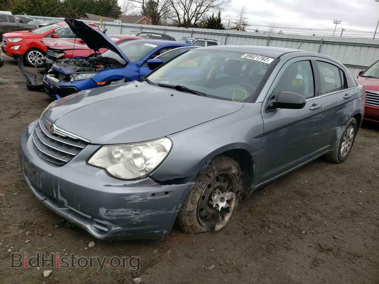 2010 CHRYSLER SEBRING - VIN: 1C3CC4FB1AN143388 - Фото 2
