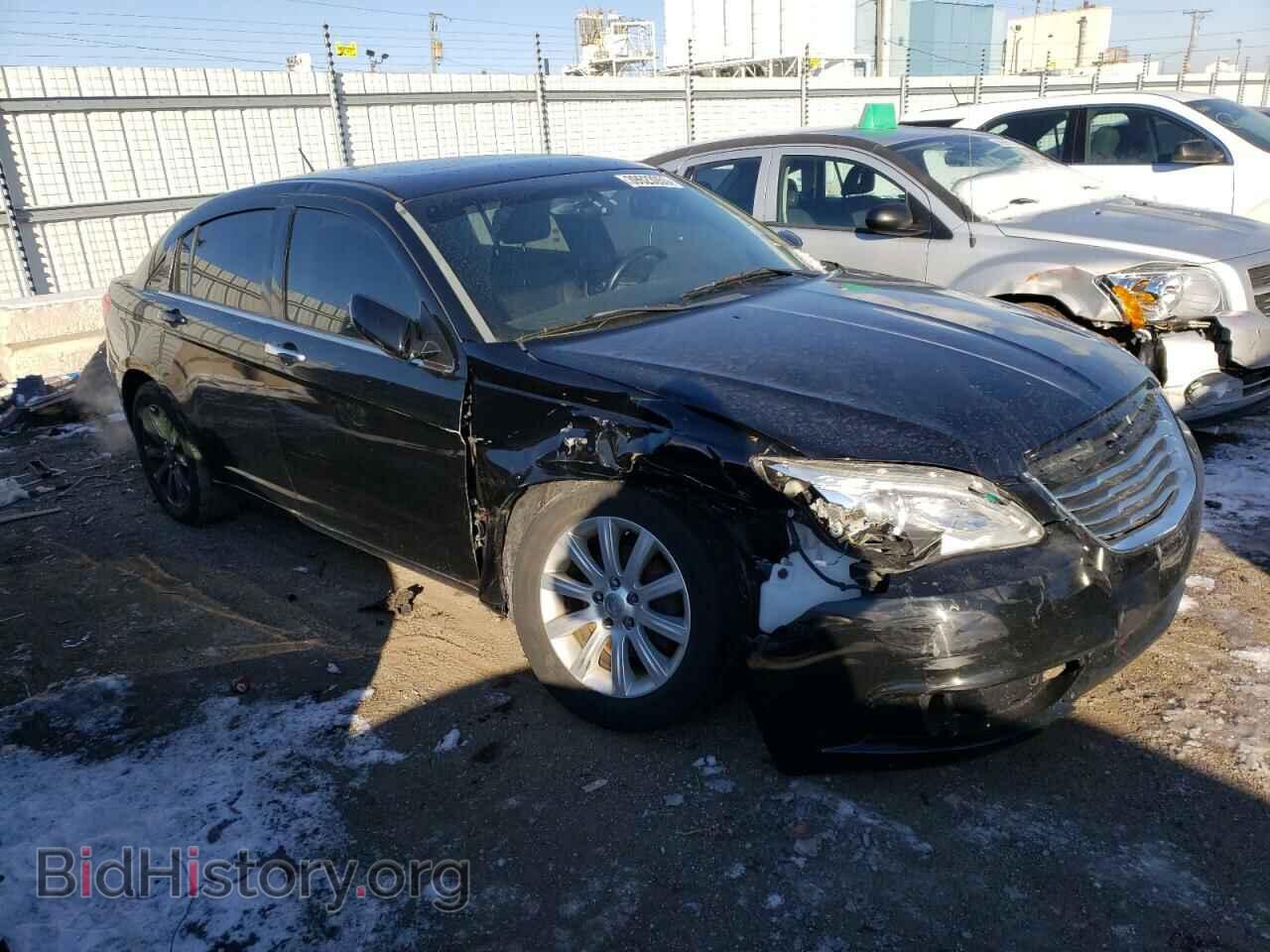 2013 CHRYSLER 200 - VIN: 1C3CCBBB6DN552940 - Фото 4