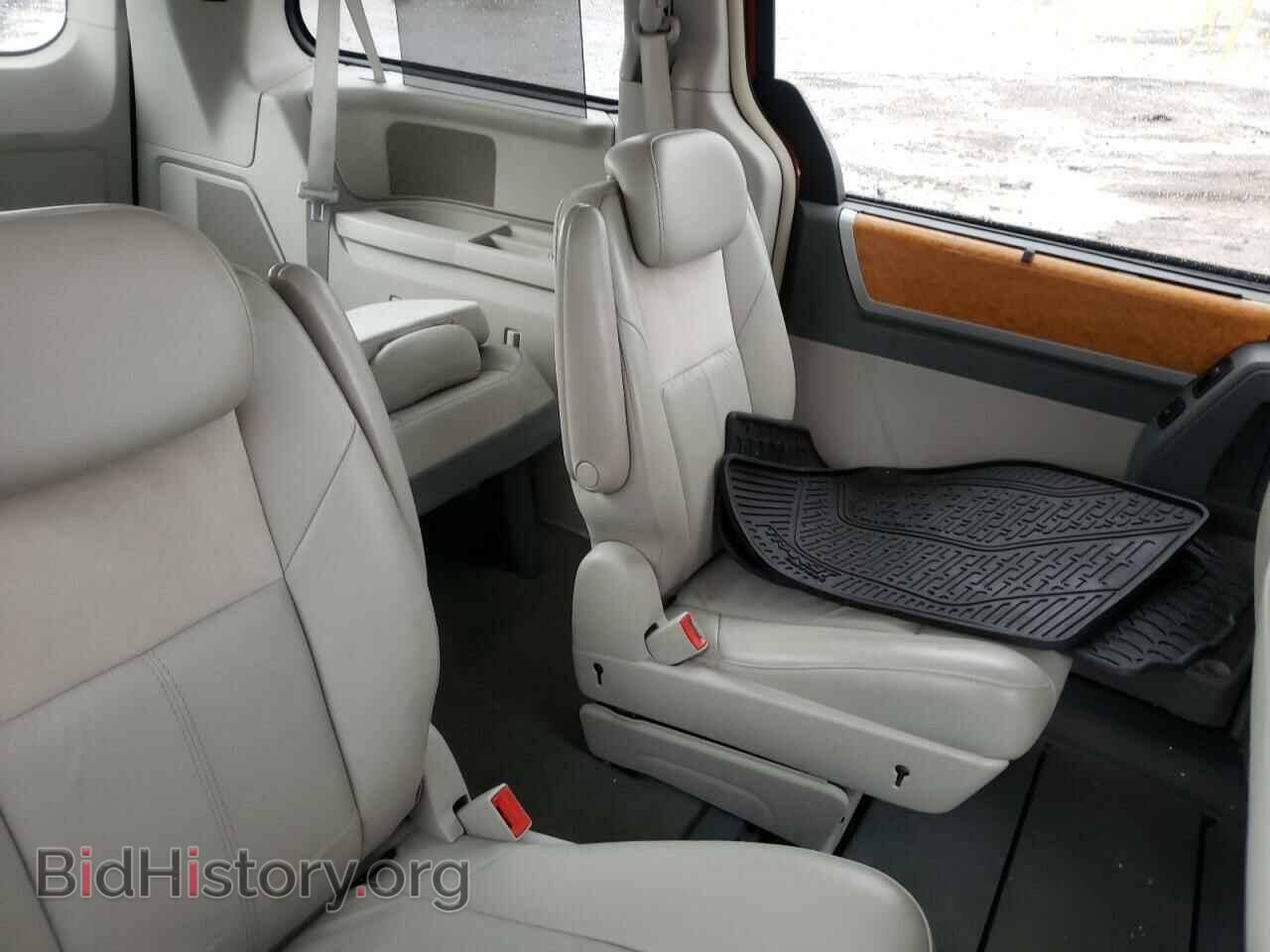 2010 CHRYSLER MINIVAN - VIN: 2A4RR7DX2AR322198 - Фото 6