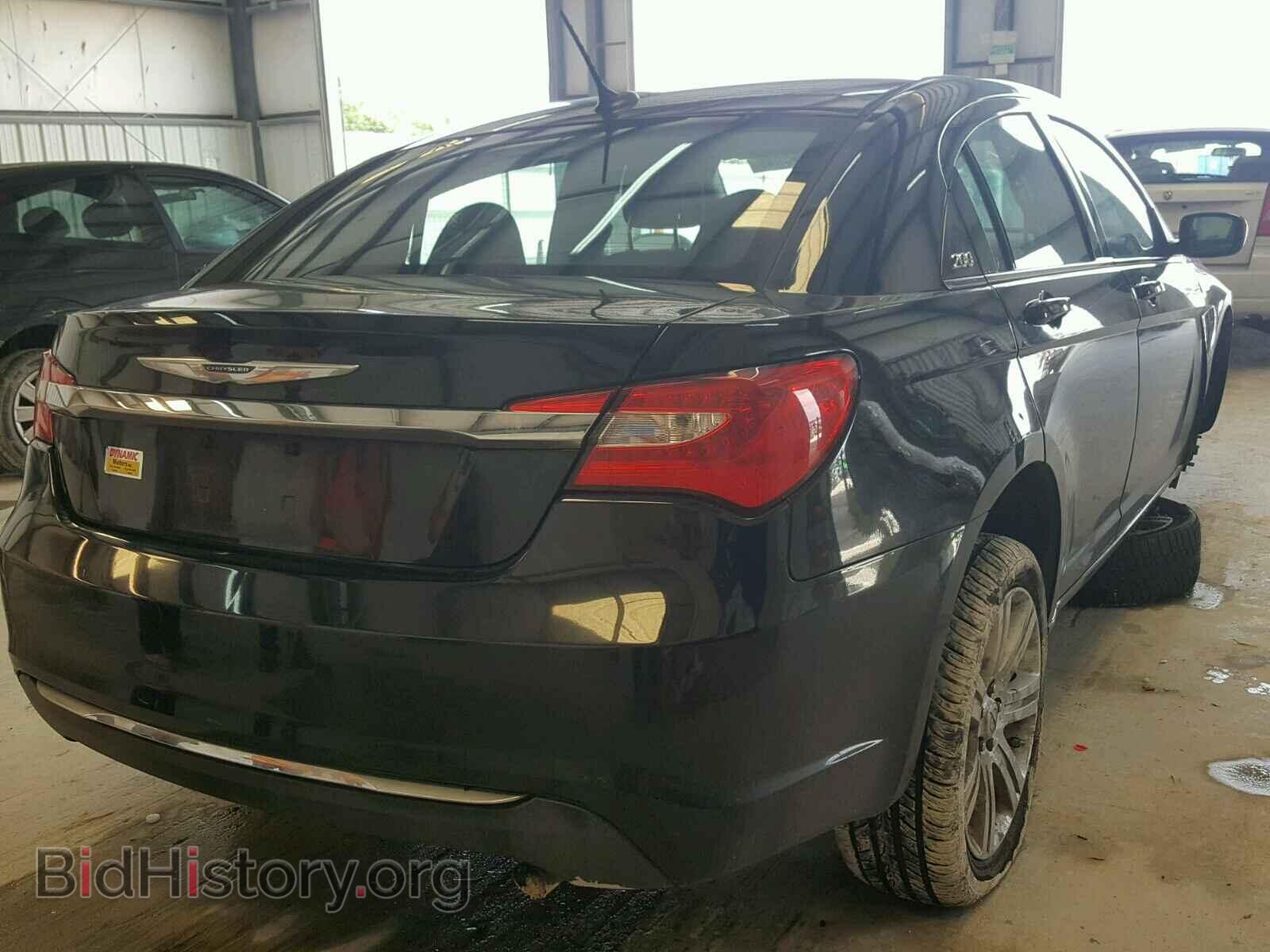 2013 CHRYSLER 200 - VIN: 1C3CCBABXDN698498 - Фото 4