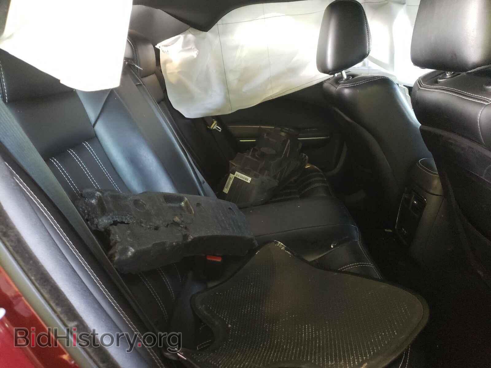 2019 CHRYSLER 300 - VIN: 2C3CCABG7KH654193 - Фото 6