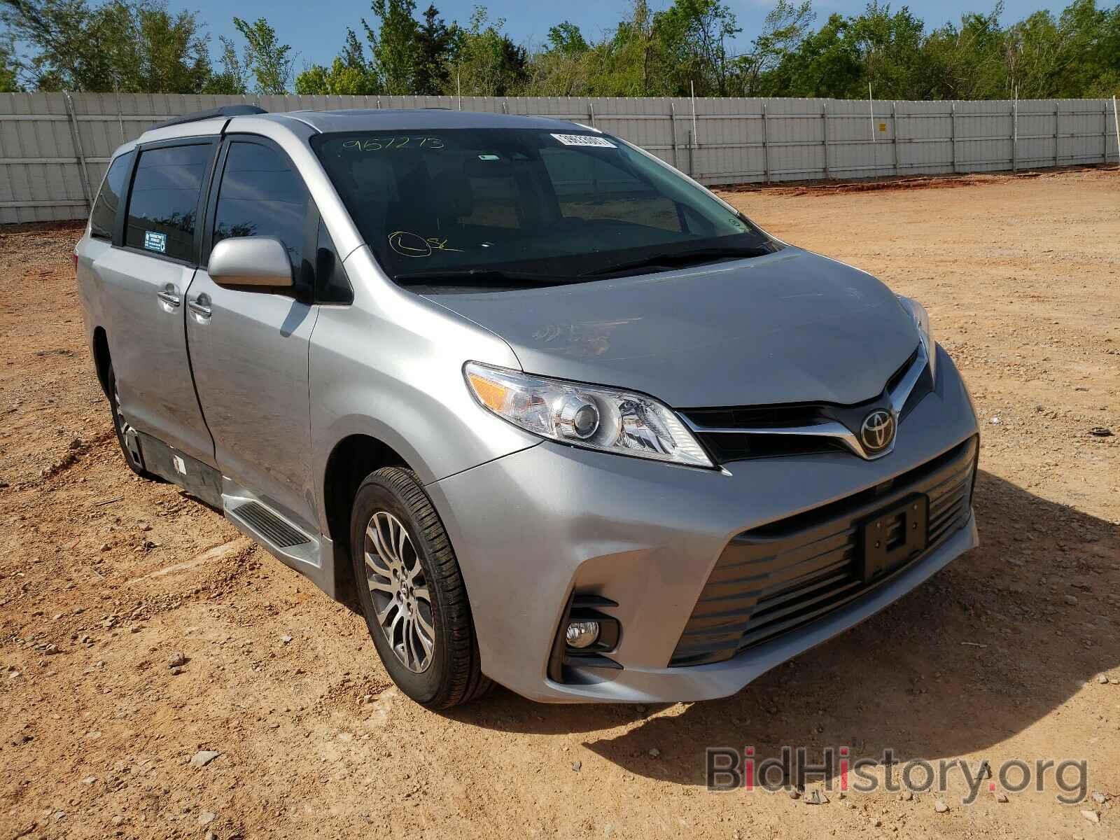 Photo 5TDYZ3DC0JS957273 - TOYOTA SIENNA 2018