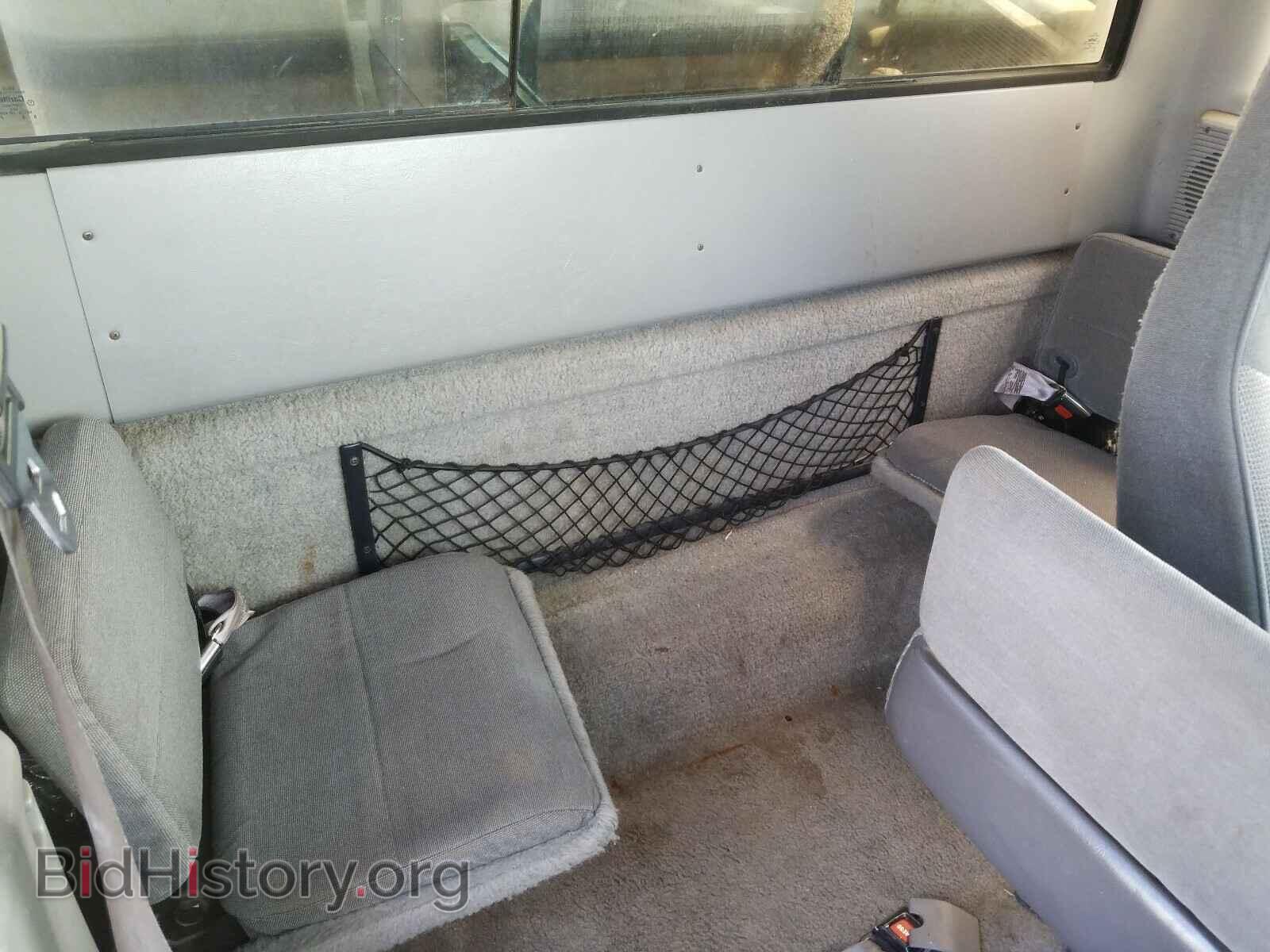 1996 MAZDA B3000 - VIN: 4F4CR16U2TTM43148 - Фото 6