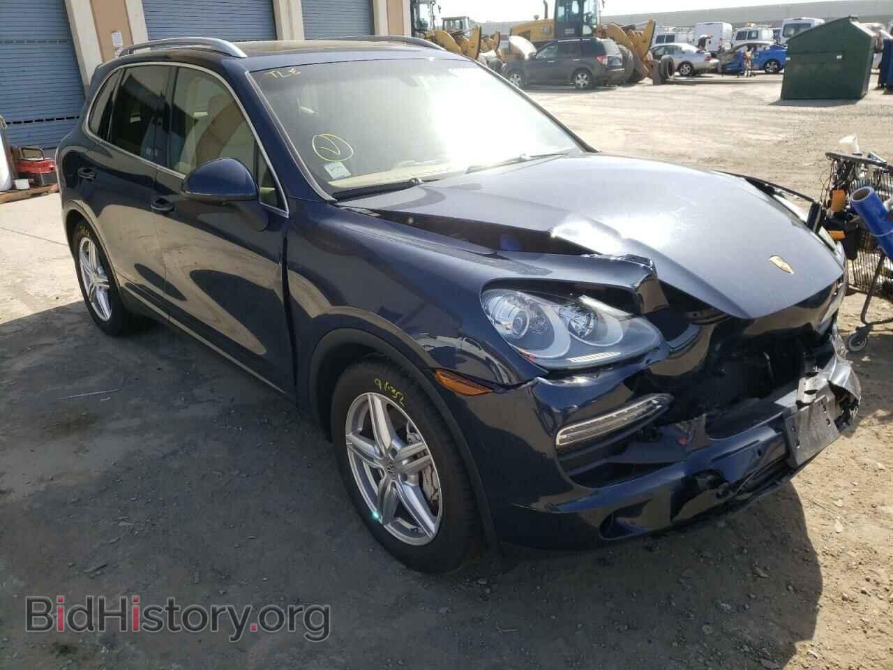Фотография WP1AB2A23CLA44683 - PORSCHE CAYENNE 2012