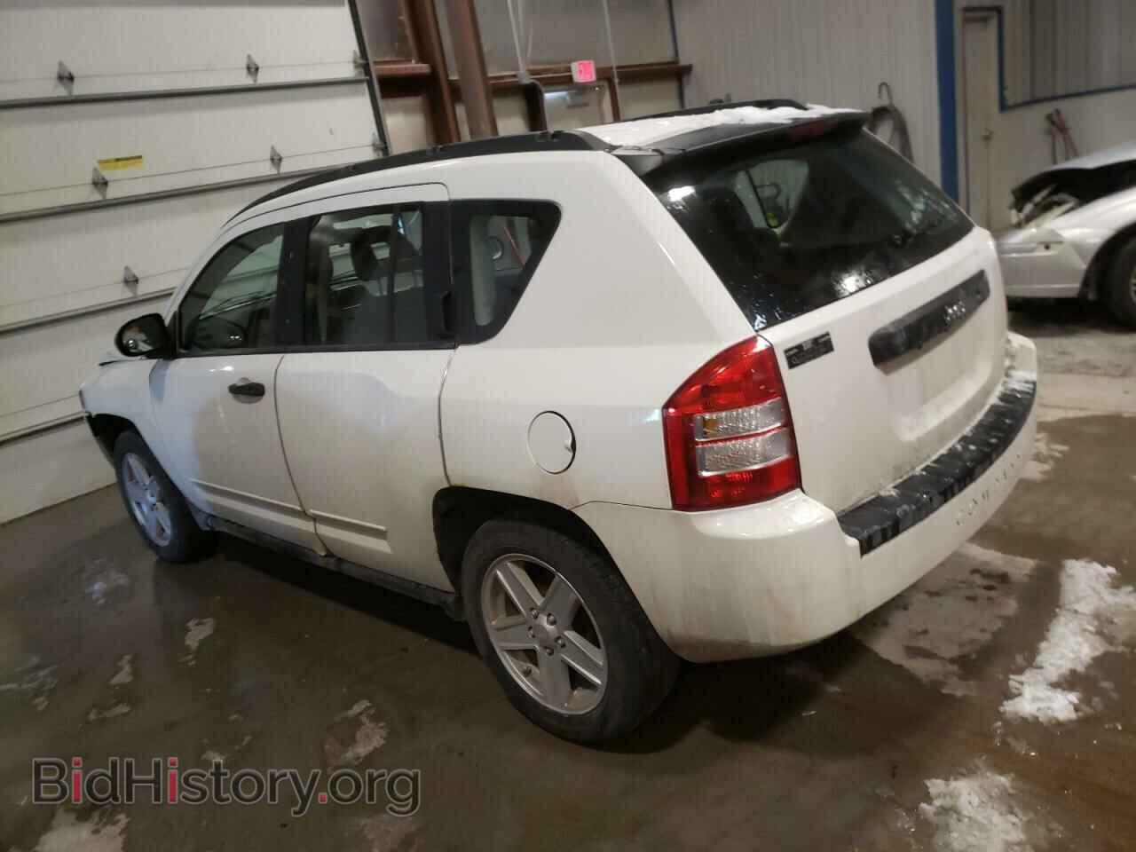 2009 JEEP COMPASS - VIN: 1J4FT47B09D243775 - Photo 2