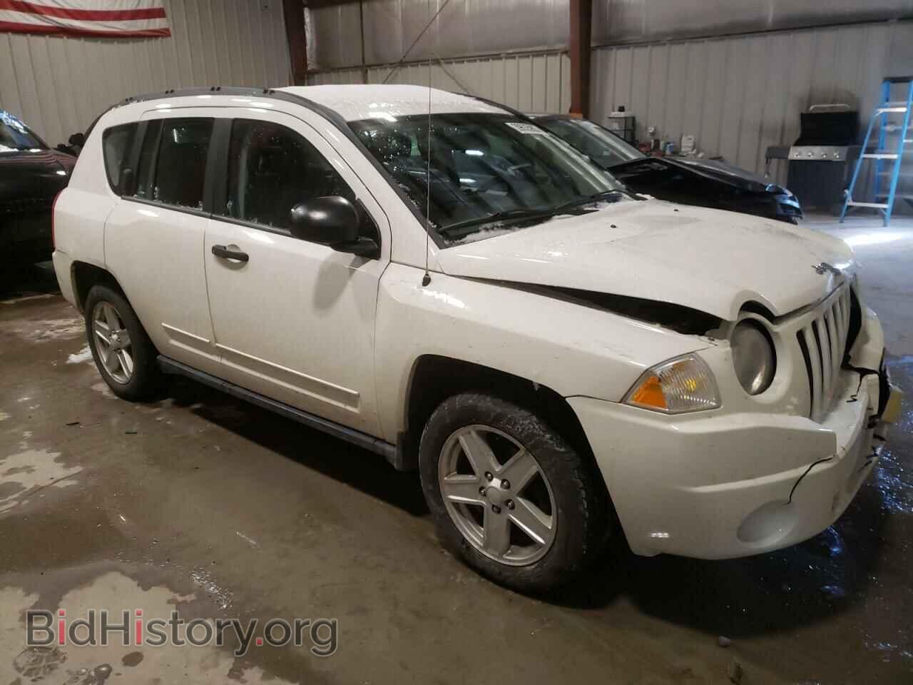 2009 JEEP COMPASS - VIN: 1J4FT47B09D243775 - Photo 4