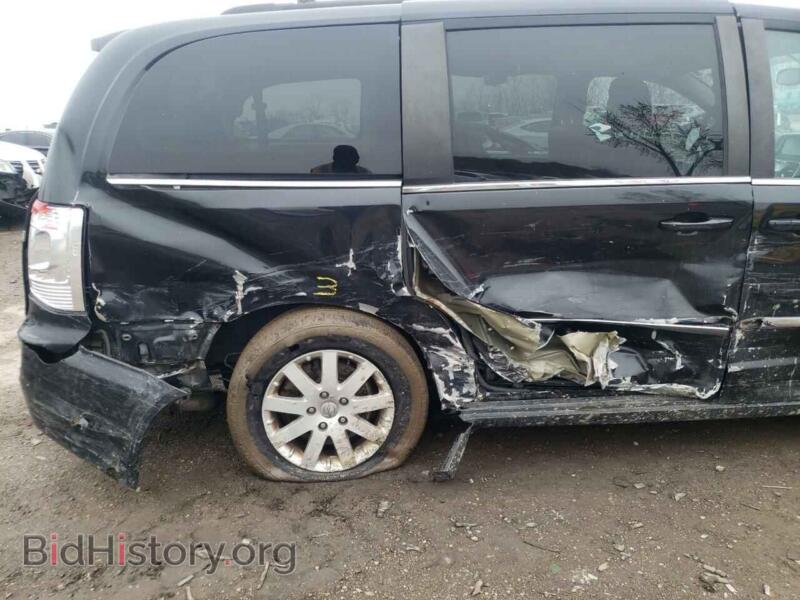 2016 Chrysler MINIVAN (VIN 2C4RC1BG4GR289799) — photo 9 of 10