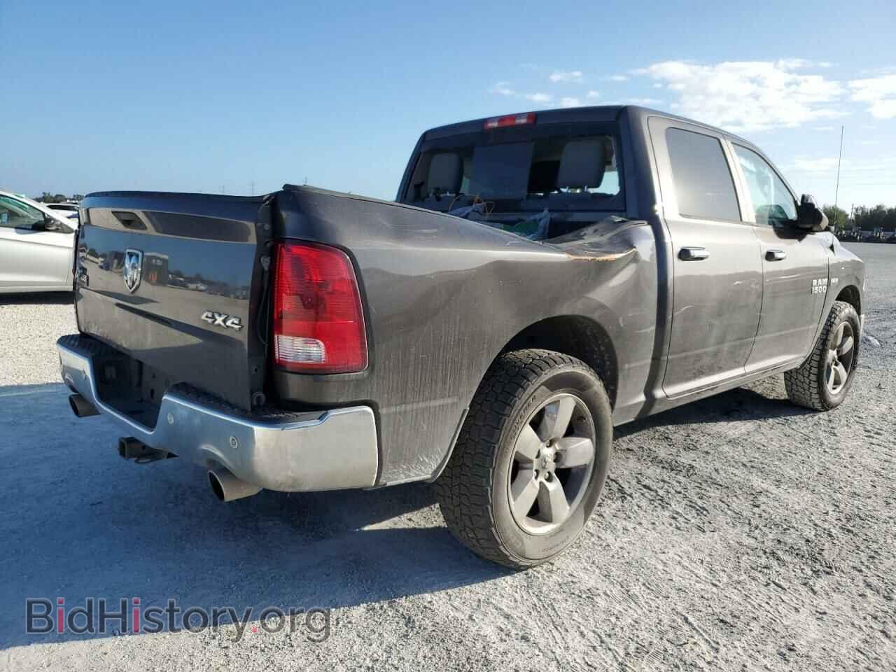 2017 RAM 1500 - VIN: 3C6RR7LT6HG608535 - Фото 3