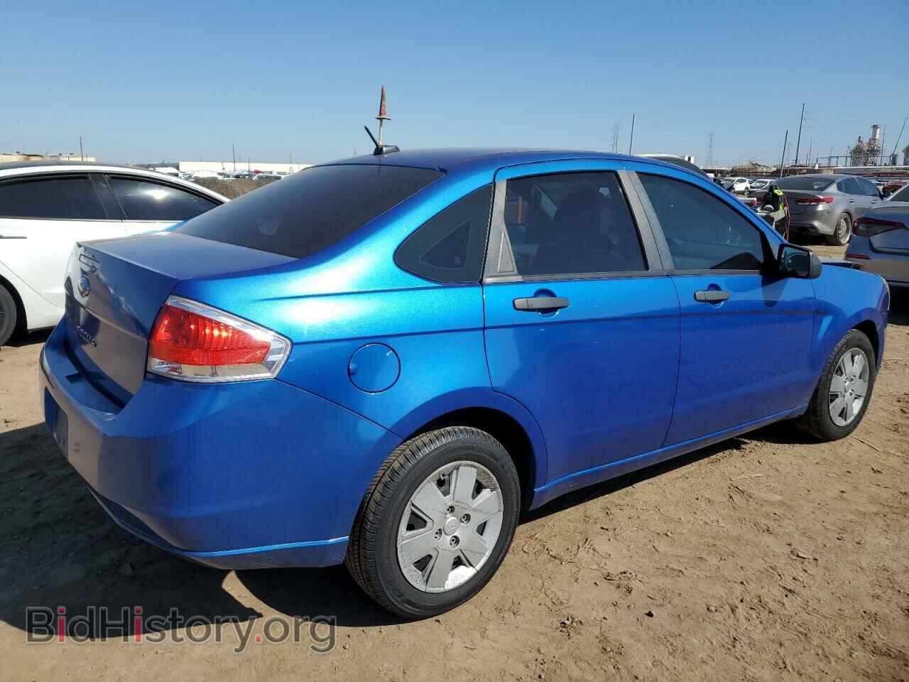 2010 FORD FOCUS - VIN: 1FAHP3EN8AW251888 - Фото 3