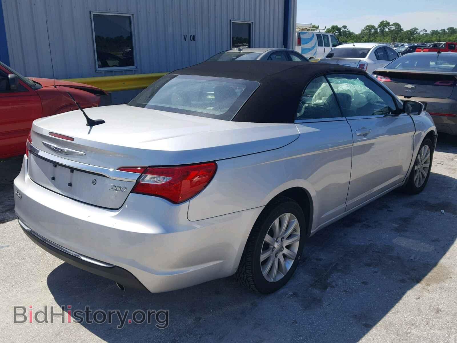 2011 CHRYSLER 200 - VIN: 1C3BC2EG9BN532665 - Фото 4