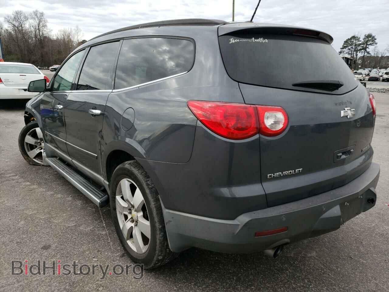 2009 CHEVROLET TRAVERSE - VIN: 1GNER33D69S165989 - Фото 2