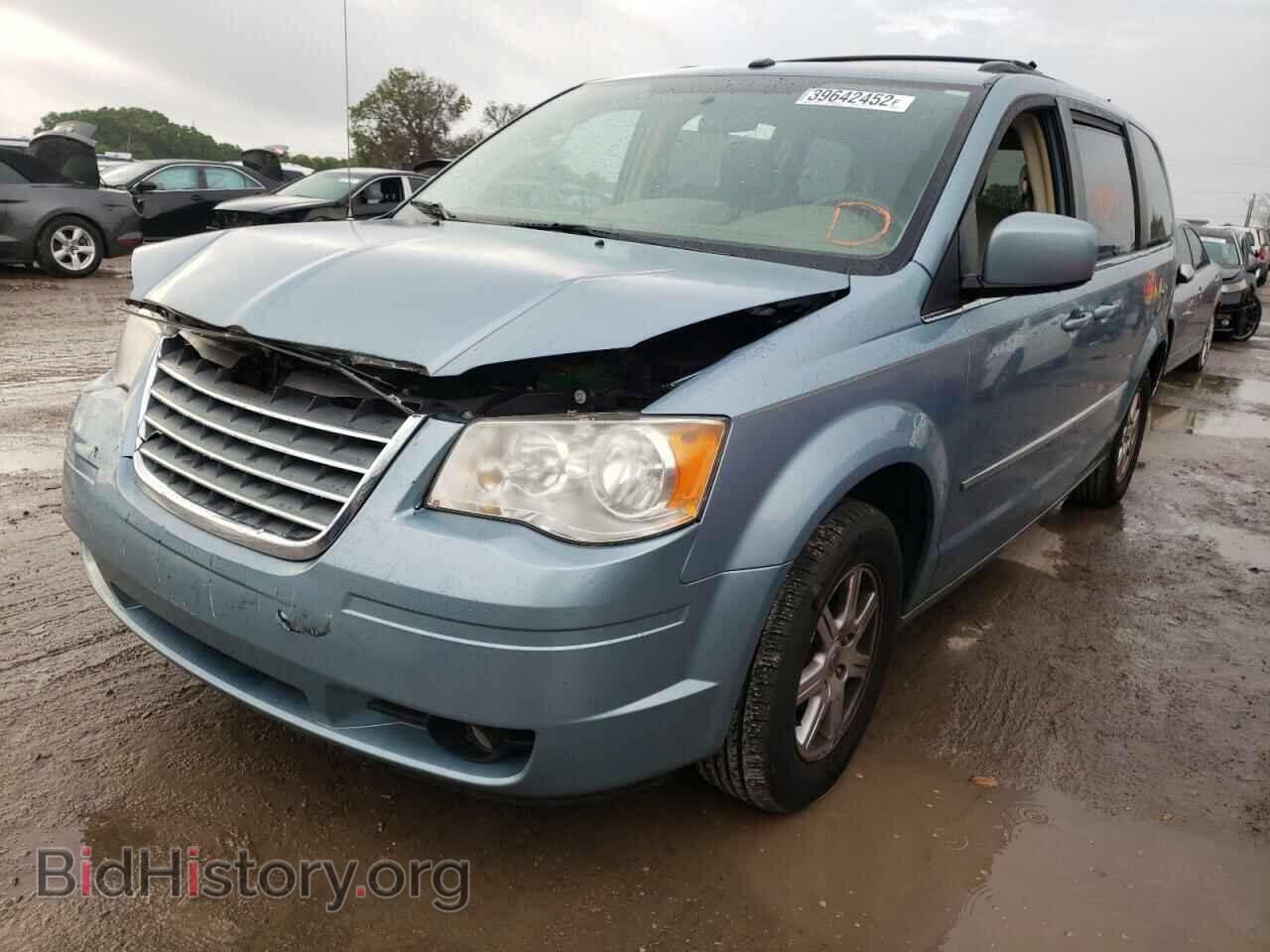 2010 CHRYSLER MINIVAN - VIN: 2A4RR5D12AR150299 - Фото 2
