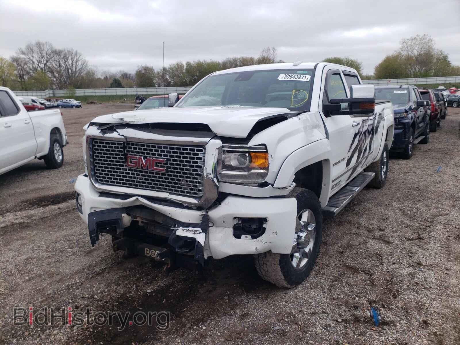 2015 GMC SIERRA - VIN: 1GT424E85FF617756 - Фото 2