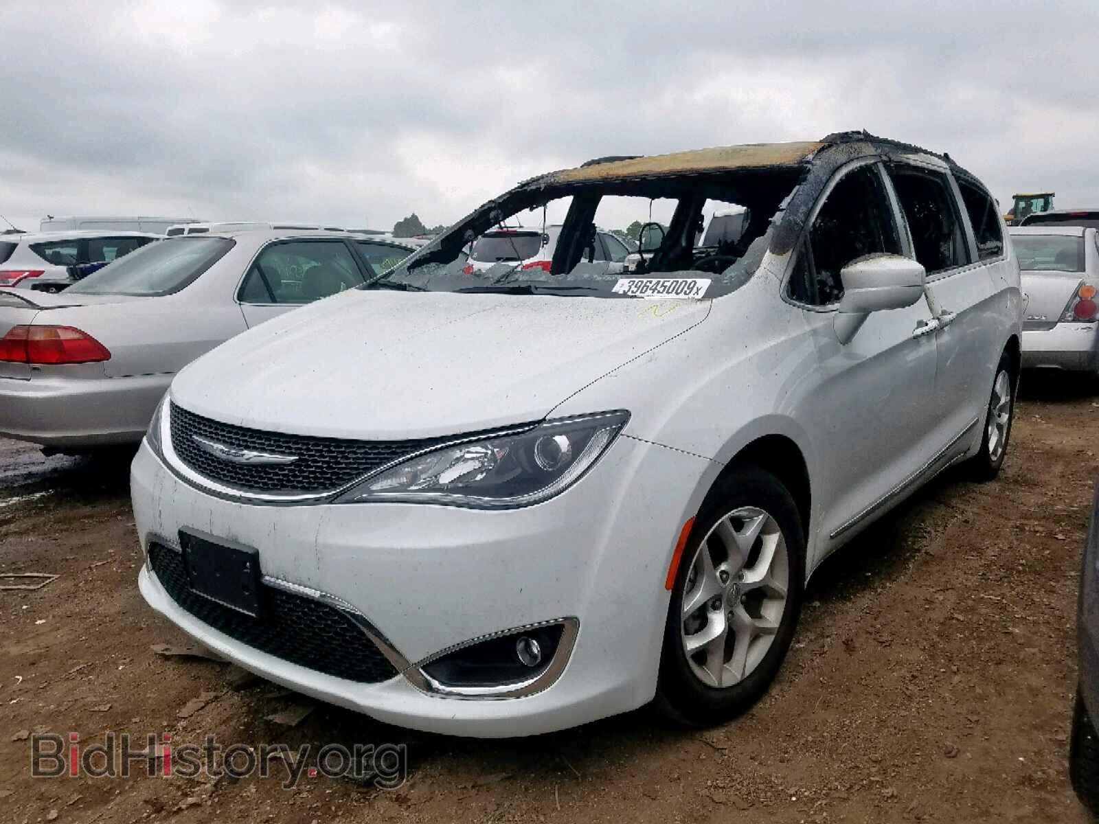 2017 CHRYSLER PACIFICA T - VIN: 2C4RC1BG4HR794890 - Photo 2
