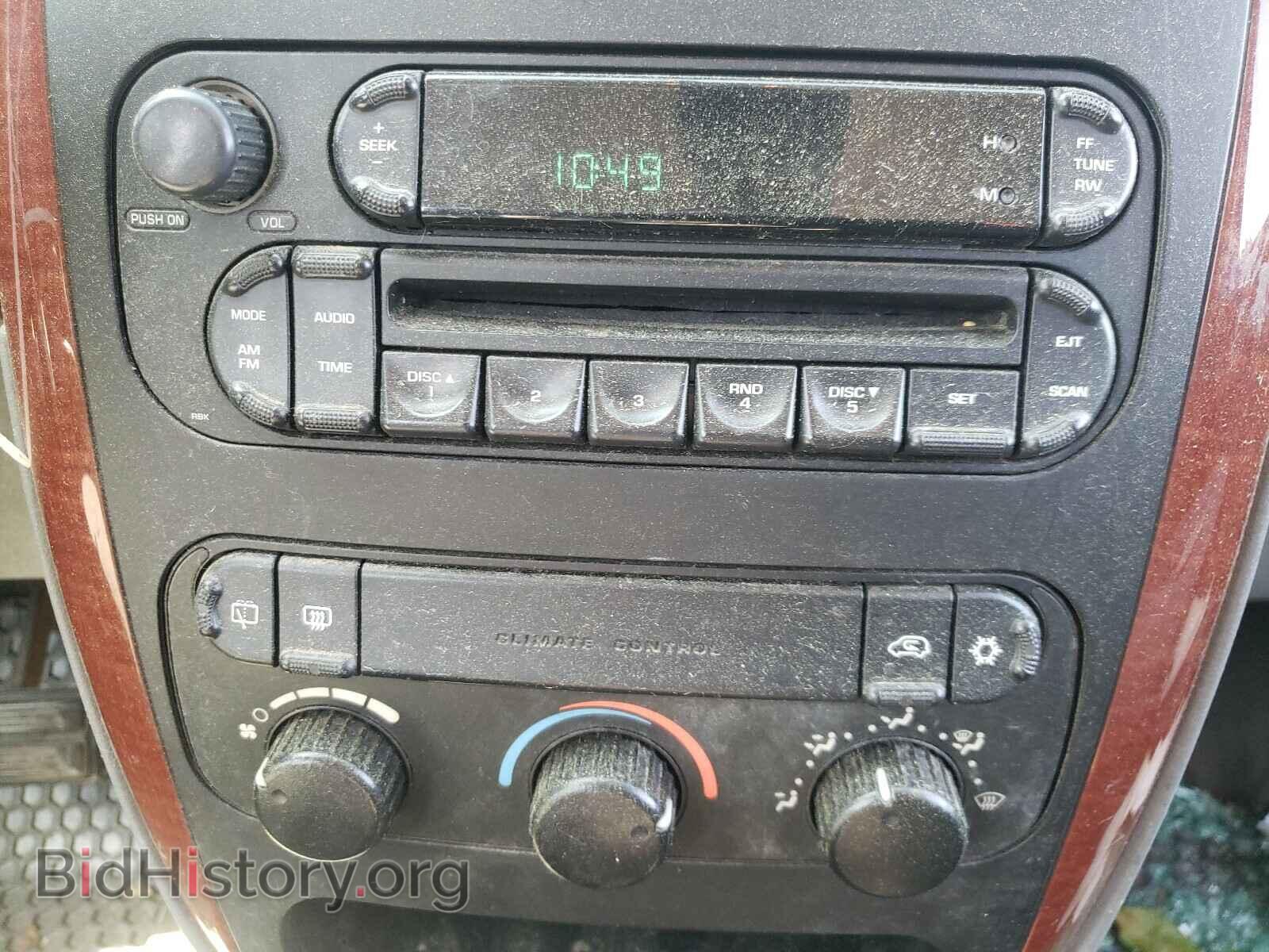 2006 CHRYSLER MINIVAN - VIN: 2A4GP44R76R601294 - Фото 9