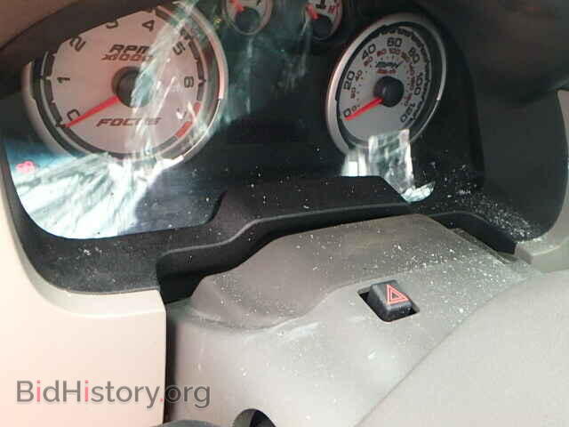 2008 FORD FOCUS - VIN: 1FAHP35N38W236290 - Фото 8