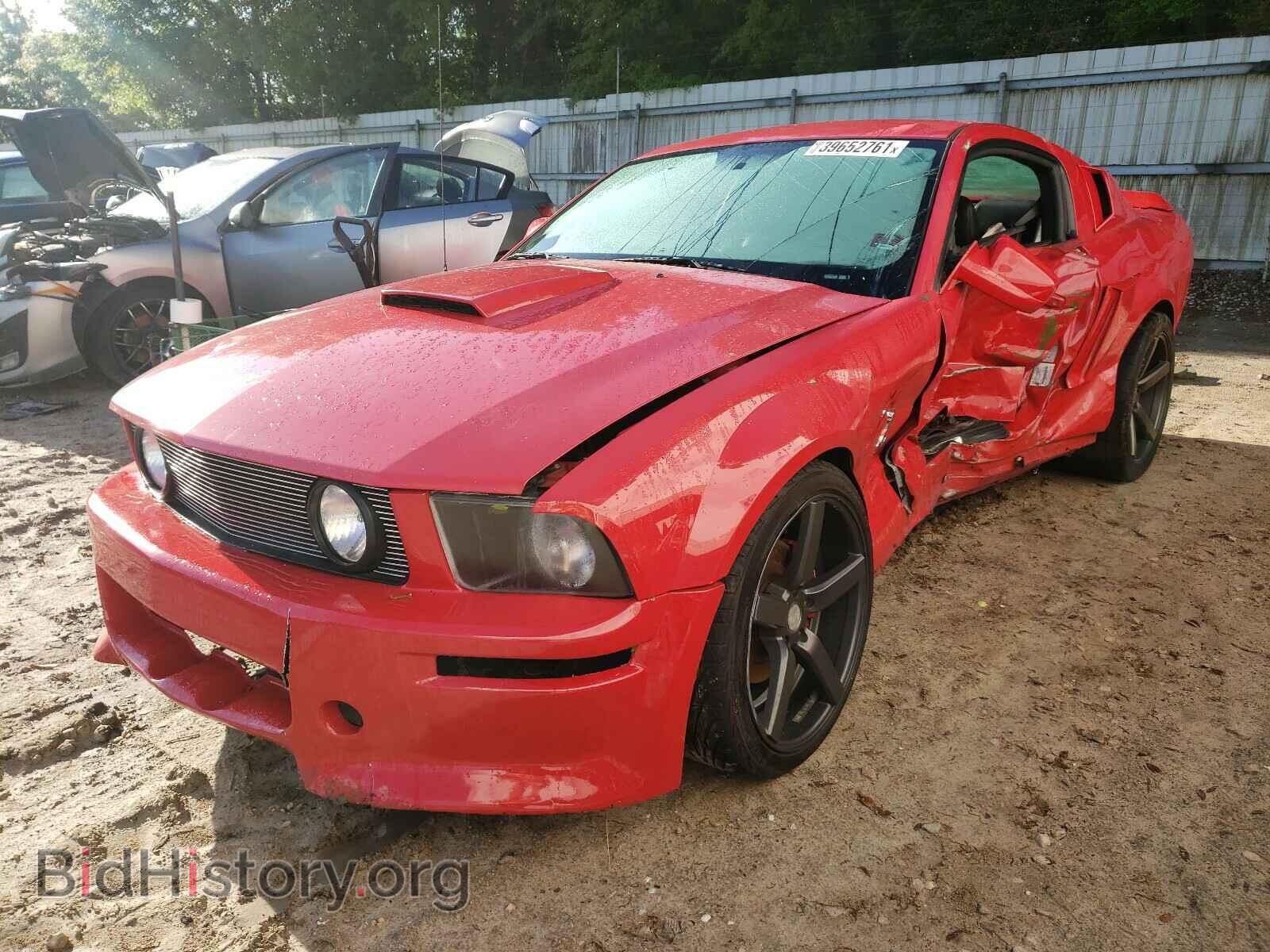 2008 FORD MUSTANG - VIN: 1ZVHT82H685163324 - Фото 2