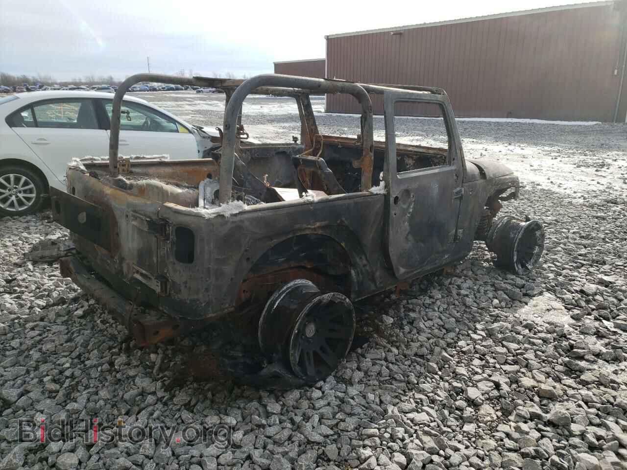 2011 JEEP WRANGLER - VIN: 1J4AA5D17BL524095 - Фото 3
