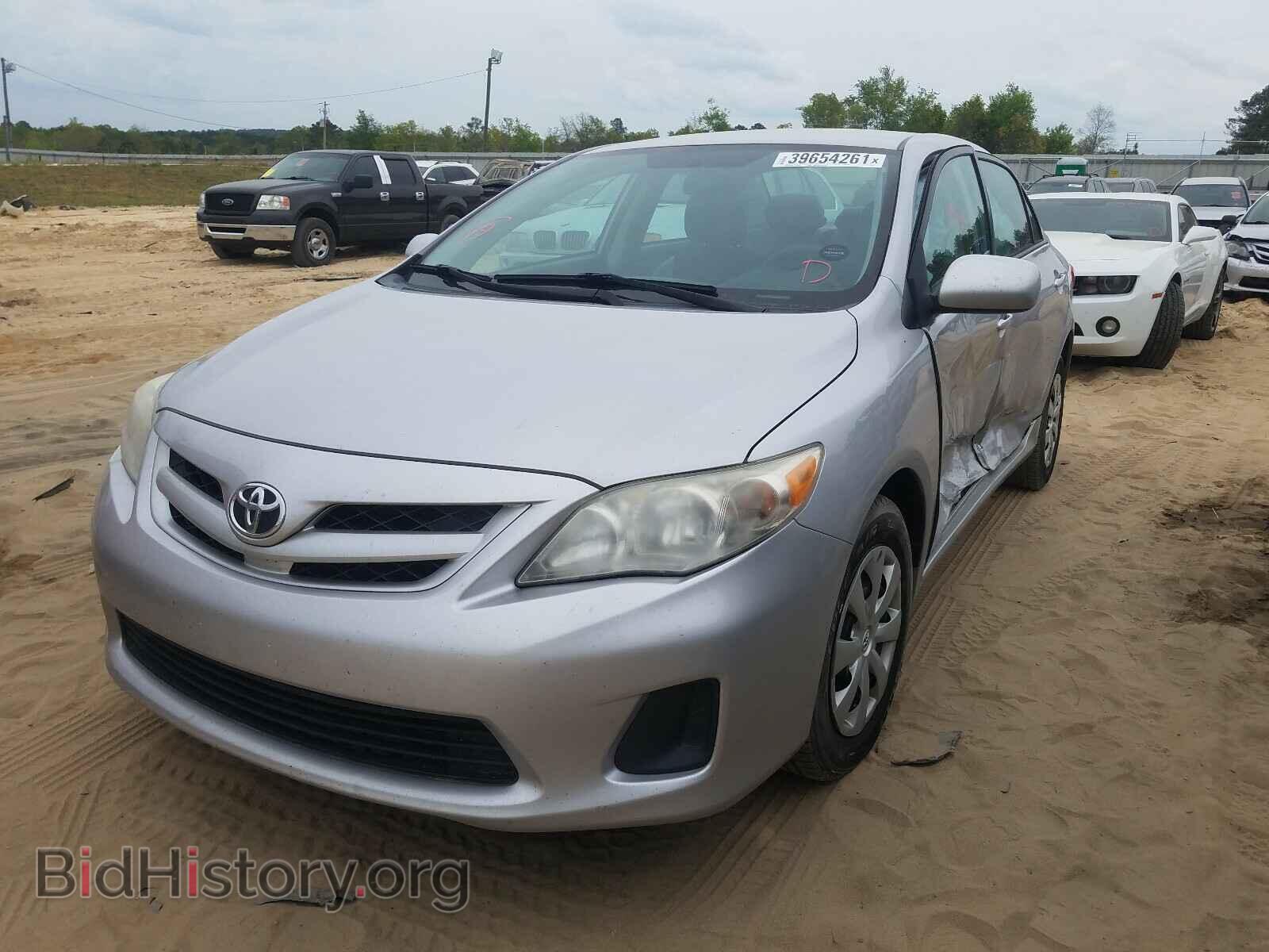 2011 TOYOTA COROLLA - VIN: 2T1BU4EE6BC573003 - Фото 2