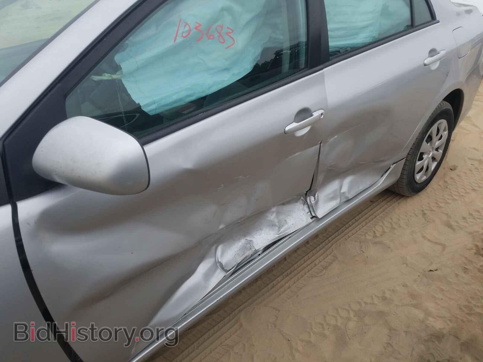 2011 TOYOTA COROLLA - VIN: 2T1BU4EE6BC573003 - Фото 9