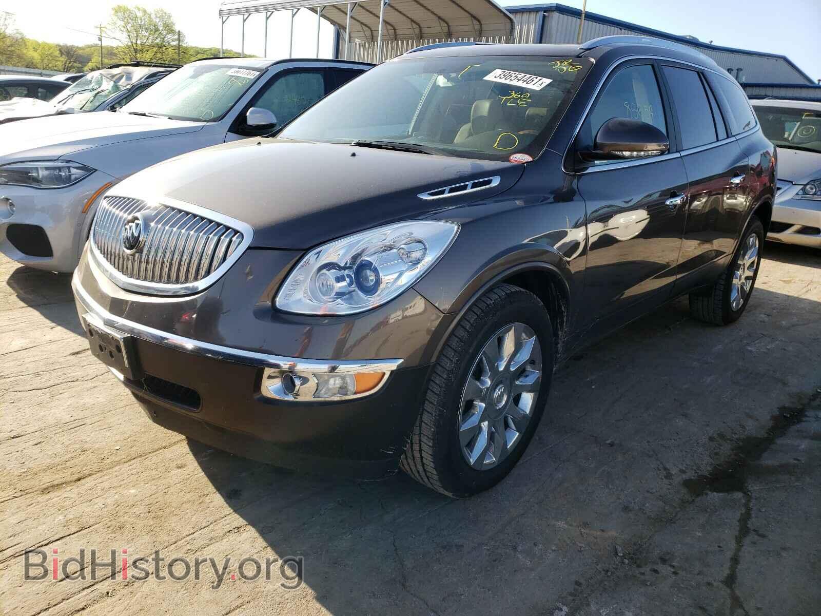 2011 BUICK ENCLAVE - VIN: 5GAKVCED8BJ273242 - Фото 2