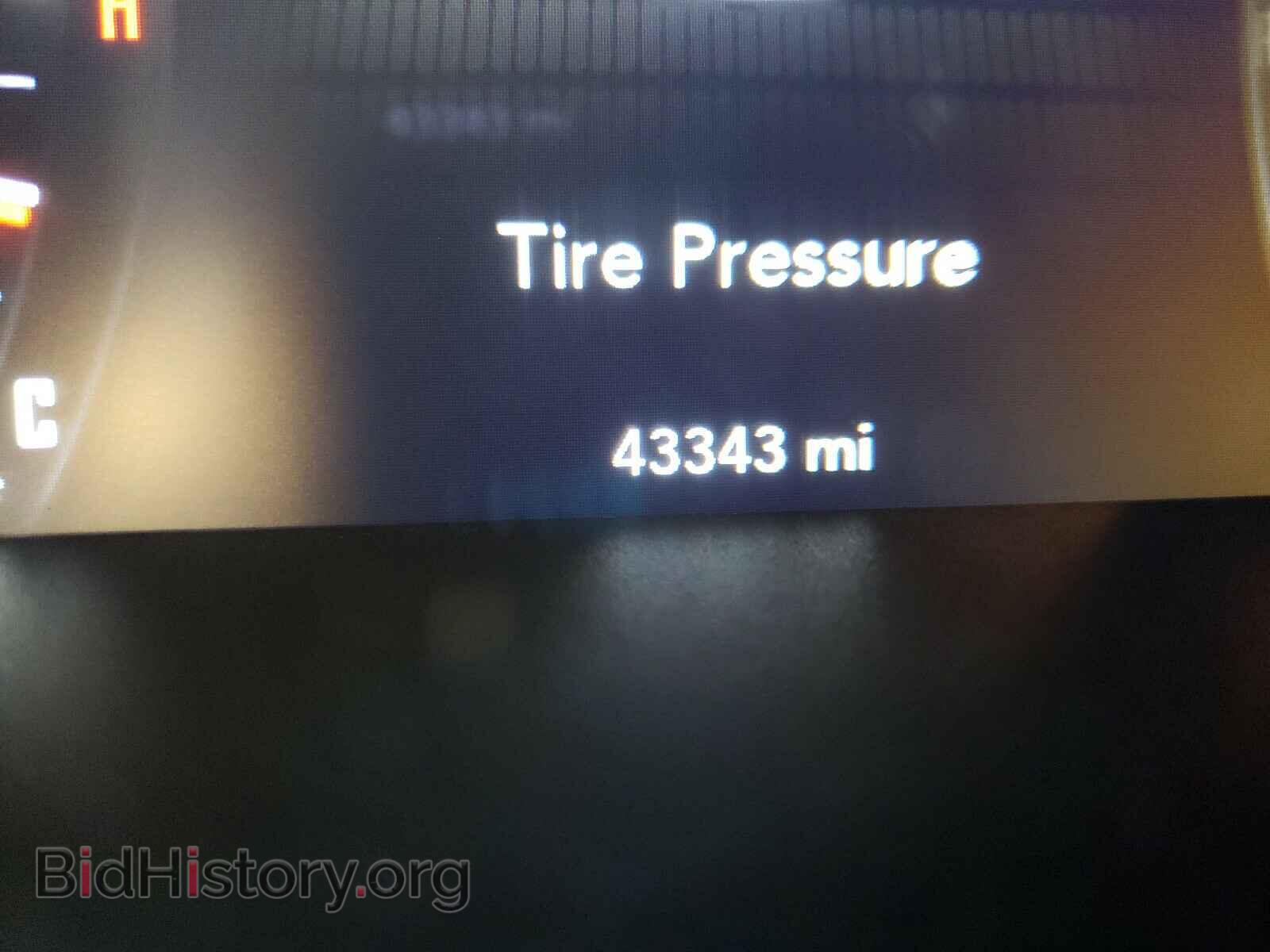 2019 DODGE CHALLENGER - VIN: 2C3CDZAG3KH675085 - Photo 8